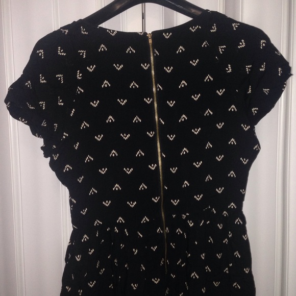NOT FOR SALE RIGHT NOW! Black Forever 21 Dress Size Large - Picture 5 of 8